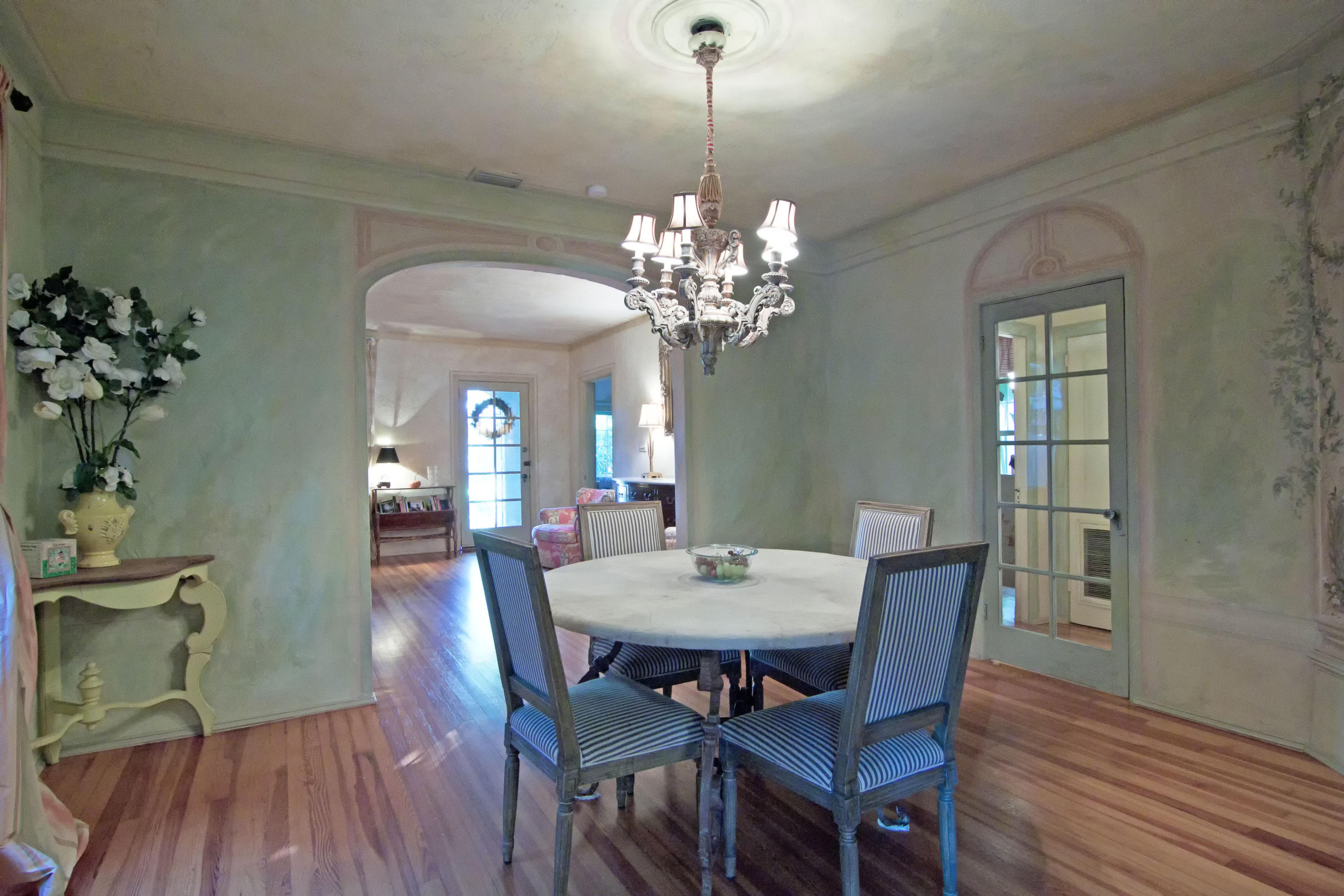 530 Sunset Road West Palm Beach, FL 33401 - Photo 8 of 24 IMG_9265