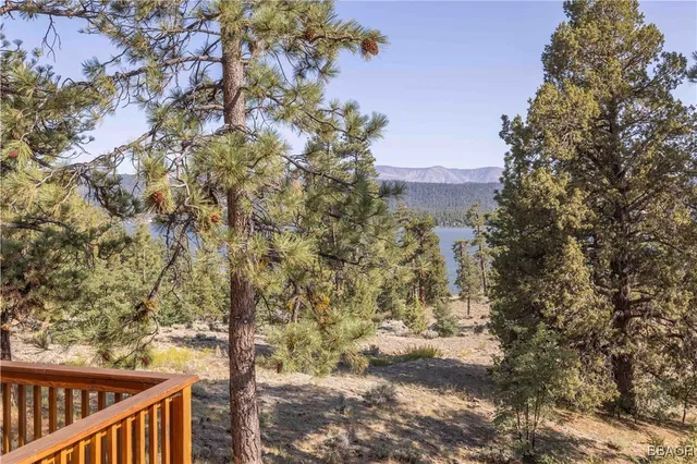 $1,449,900 | 39737 Flicker Road, Fawnskin, CA 92333