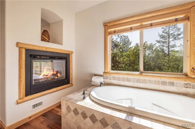 $1,449,900 | 39737 Flicker Road, Fawnskin, CA 92333