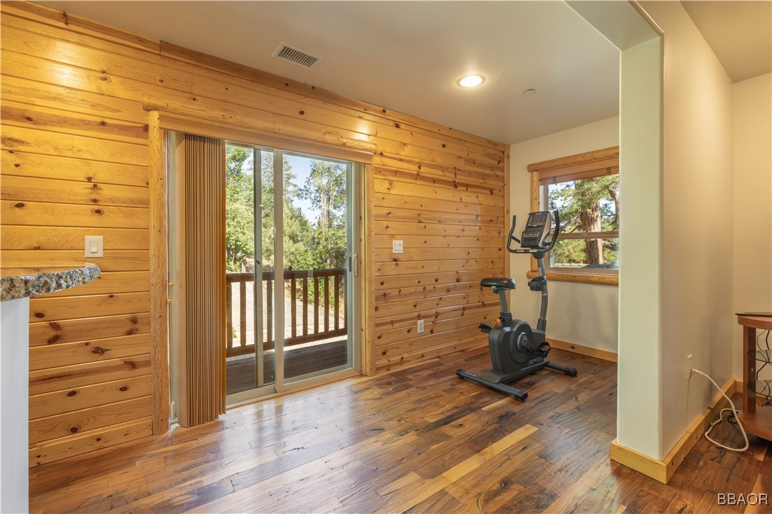 39737 Flicker Road Fawnskin, CA 92333 - Photo 32 of 49