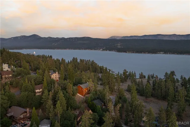 $1,449,900 | 39737 Flicker Road, Fawnskin, CA 92333