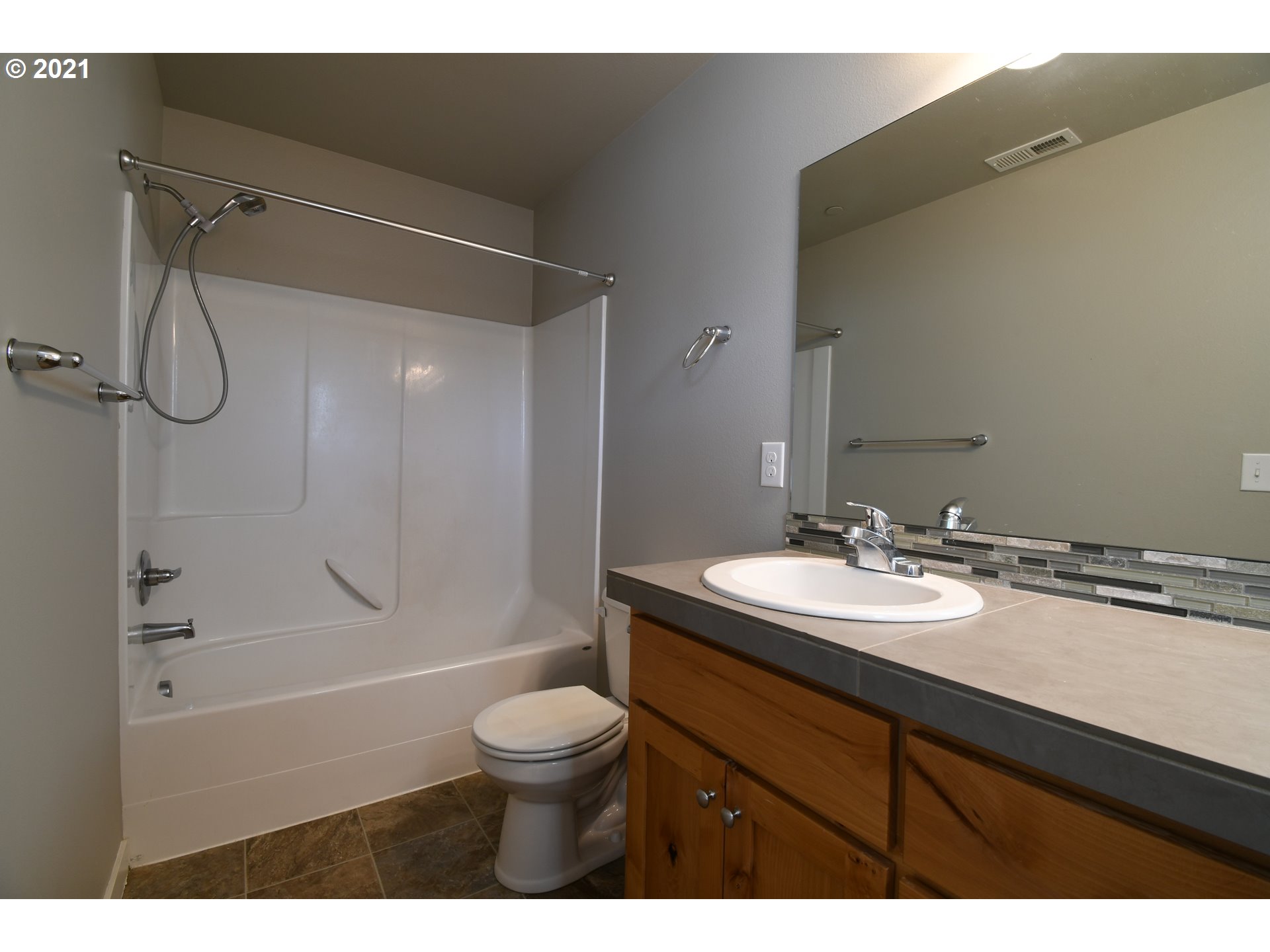 126 North 44th Place Ridgefield, WA 98642 - Photo 14 of 21