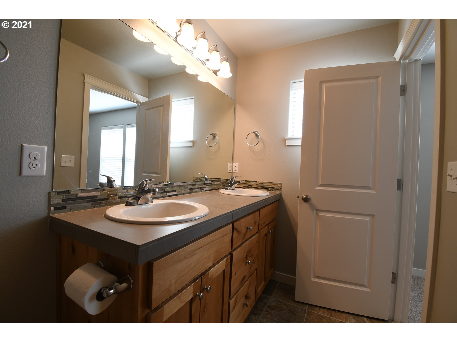 126 North 44th Place Ridgefield, WA 98642 - Photo 15 of 21