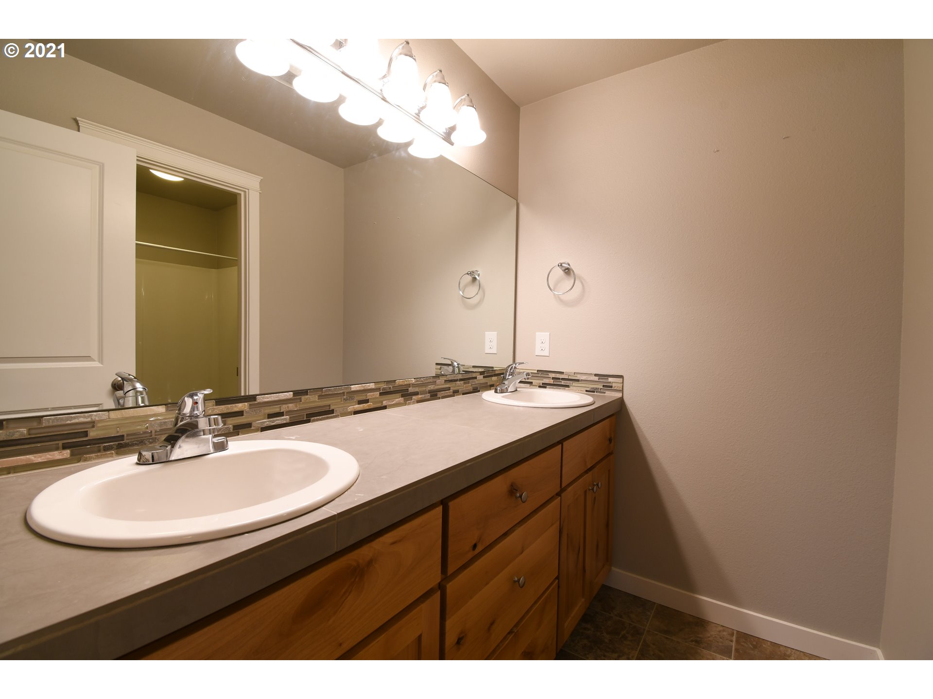 126 North 44th Place Ridgefield, WA 98642 - Photo 18 of 21