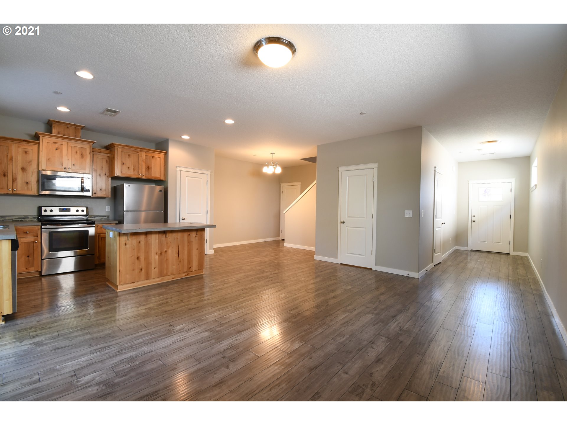 126 North 44th Place Ridgefield, WA 98642 - Photo 3 of 21