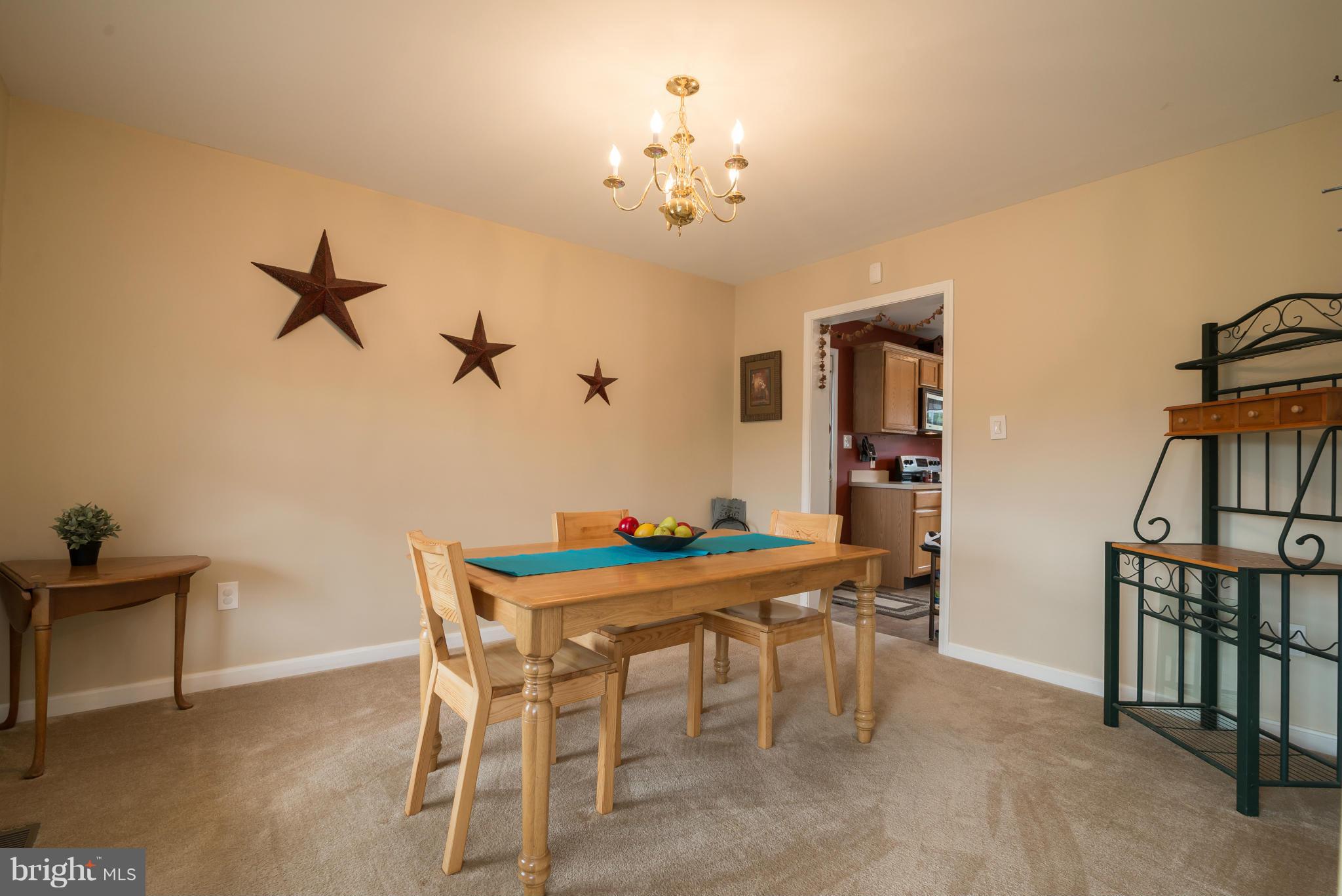 339 Quarry Road Bunker Hill, WV 25413 - Photo 15 of 30 Dining Room