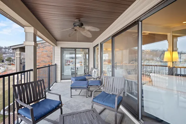 $1,100,000 | 12 Abbey Villa Circle, Unit B, Fontana, WI 53125