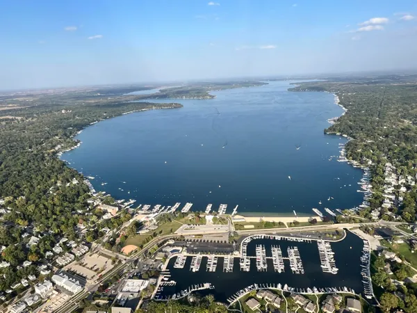 $1,100,000 | 12 Abbey Villa Circle, Unit B, Fontana, WI 53125