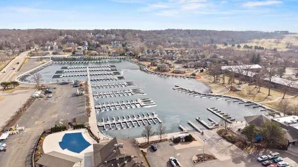 $1,100,000 | 12 Abbey Villa Circle, Unit B, Fontana, WI 53125