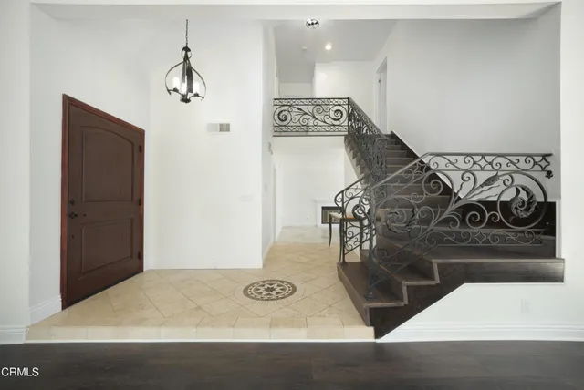 $4,425 | 614 Gilbert Street, Newbury Park, CA 91320