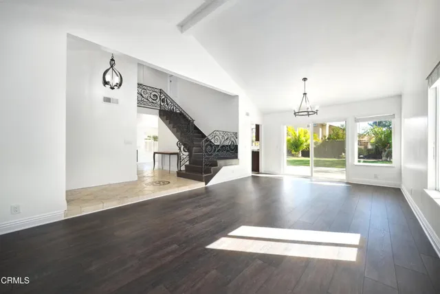 $4,425 | 614 Gilbert Street, Newbury Park, CA 91320