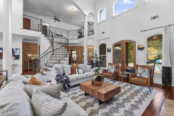 $844,900 | 131 Lakeshire Parkway, Canton, MS 39046