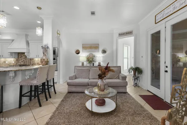 $844,900 | 131 Lakeshire Parkway, Canton, MS 39046