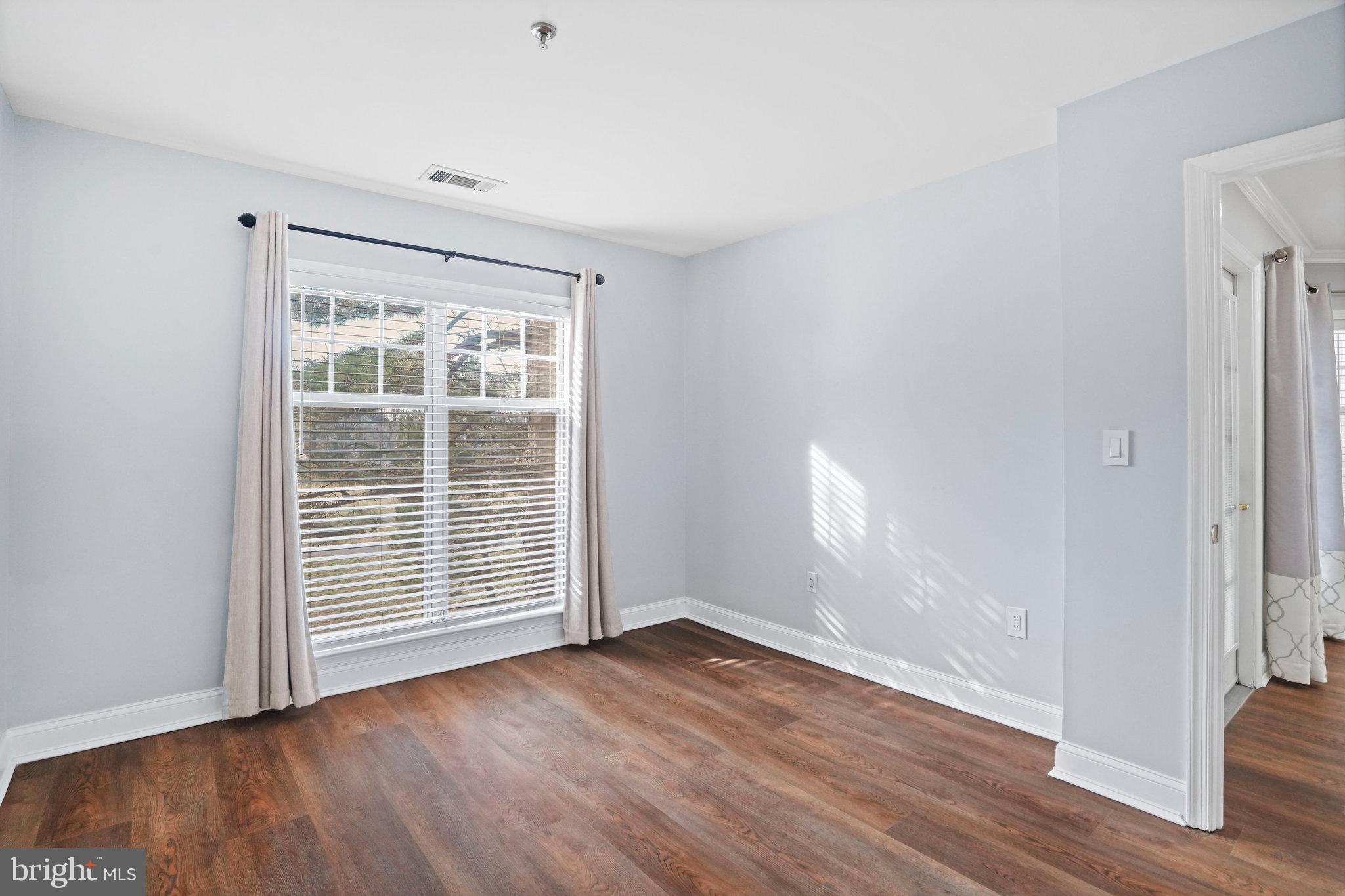 5575 Seminary Road, Unit 112 Falls Church, VA 22041 - Photo 18 of 35 Gallery Image 18