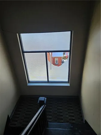 $895 | 1935 Delaware Avenue, Unit 201, Pittsburgh, PA 15218