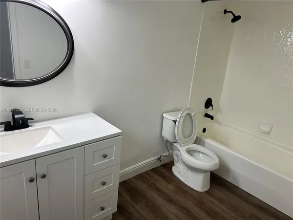 $4,000 | 18730 Northwest 77th Court, Unit 18730, Hialeah, FL 33015