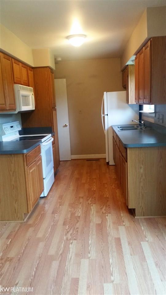 4661 Briggs Road Otter Lake, MI 48464 - Photo 5 of 10