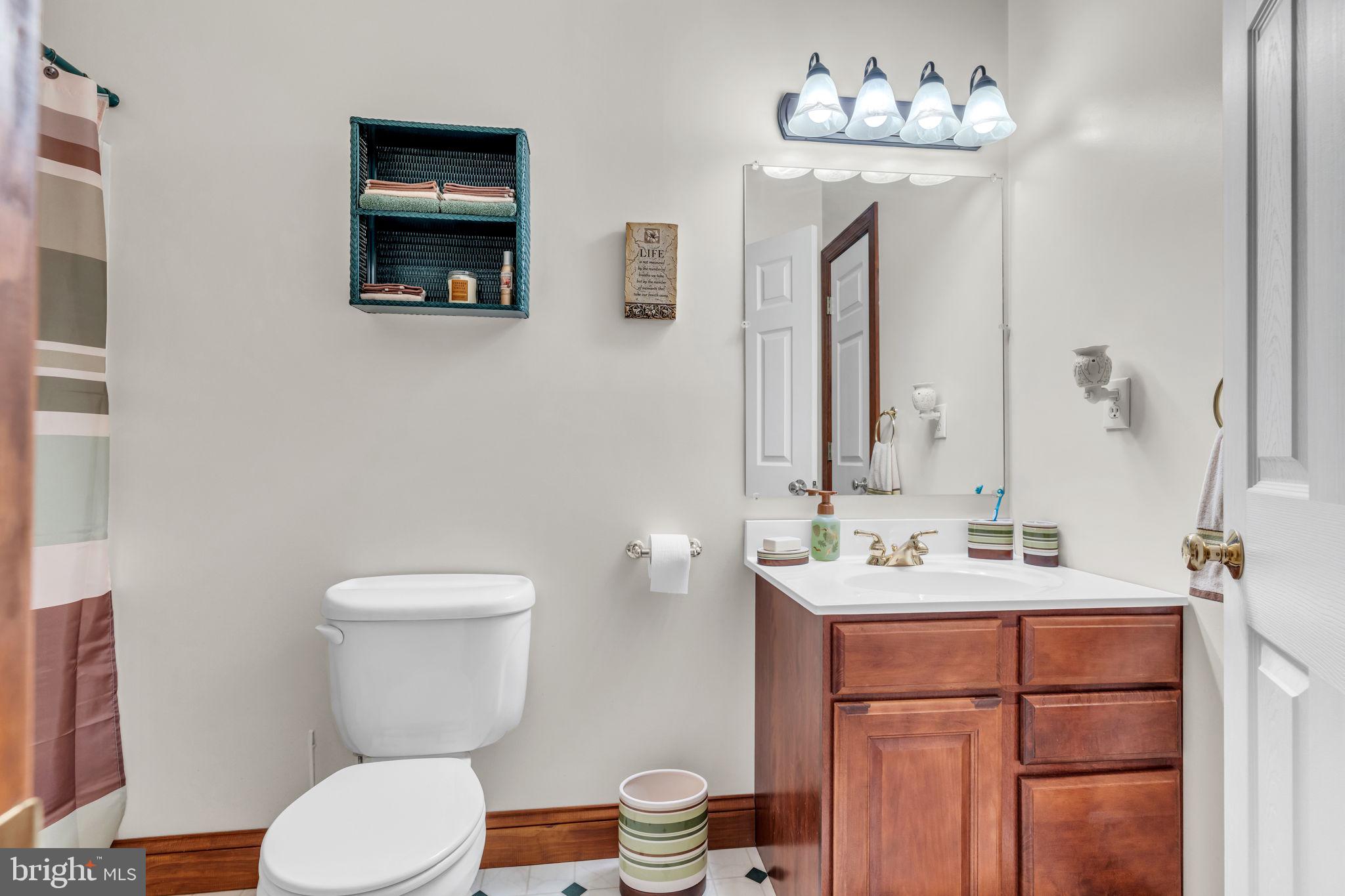112 Big Pond Road Shippensburg, PA 17257 - Photo 21 of 29 2ND BATHROOM