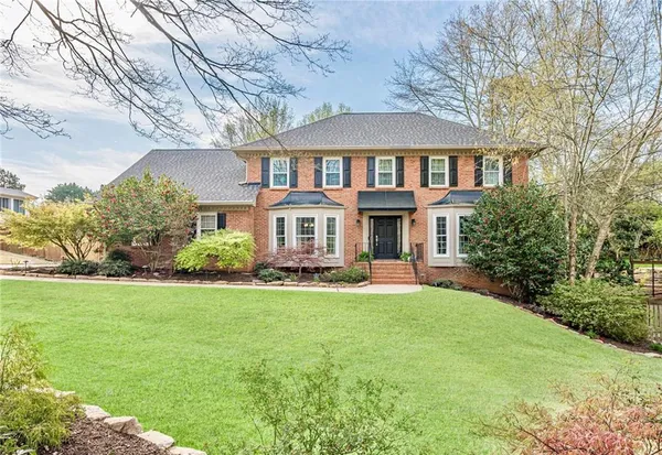 $825,000 | 220 Saddle Lake Drive, Roswell, GA 30076