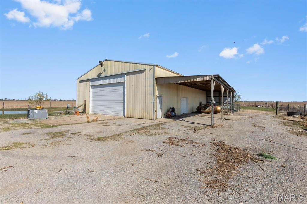 2112 County Highway Gideon, MO 63848 - Photo 5 of 16