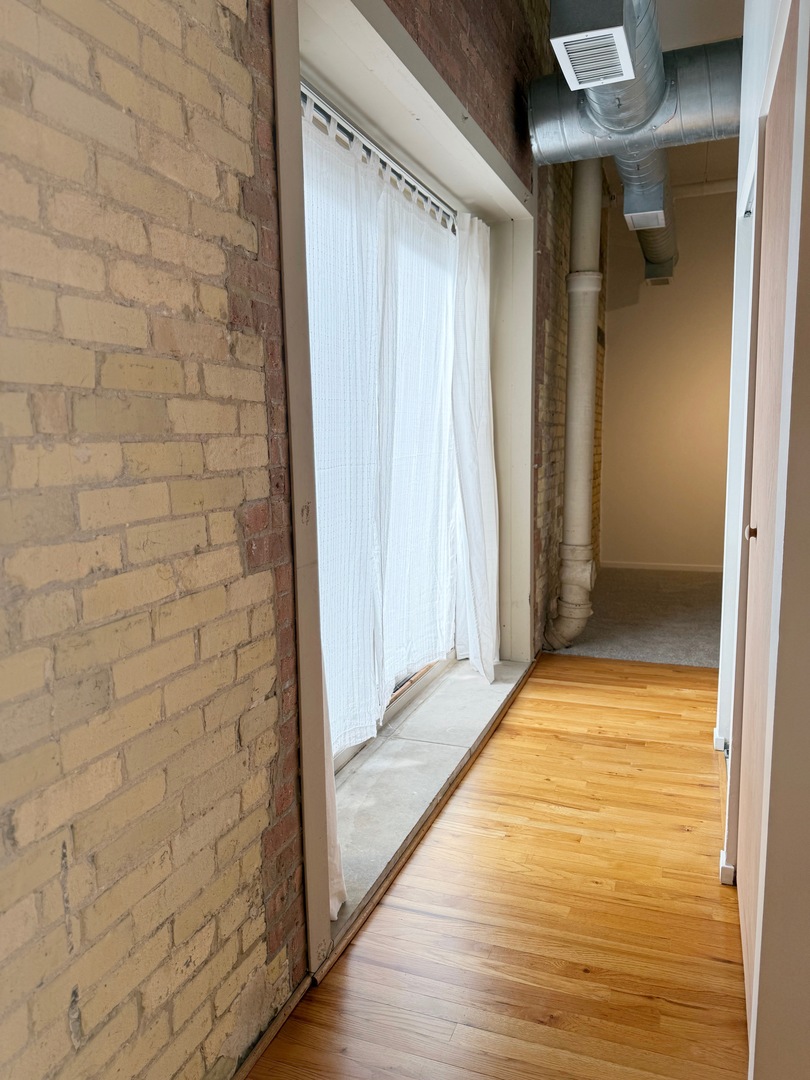 420 South Clinton Street, Unit 110A Chicago, IL 60607 - Photo 6 of 14
