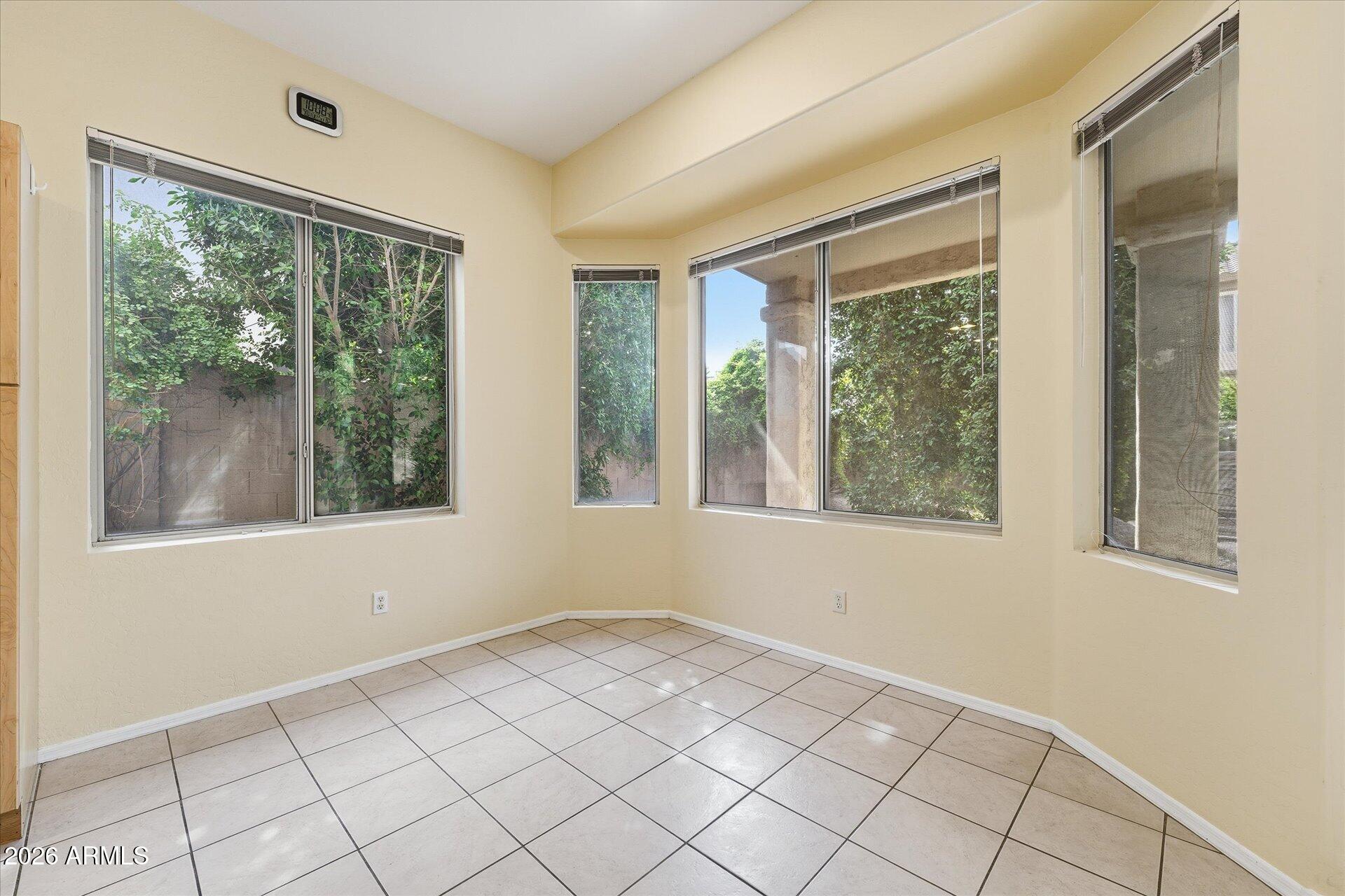 485 East Ranch Road Gilbert, AZ 85296 - Photo 20 of 77 19-Dining