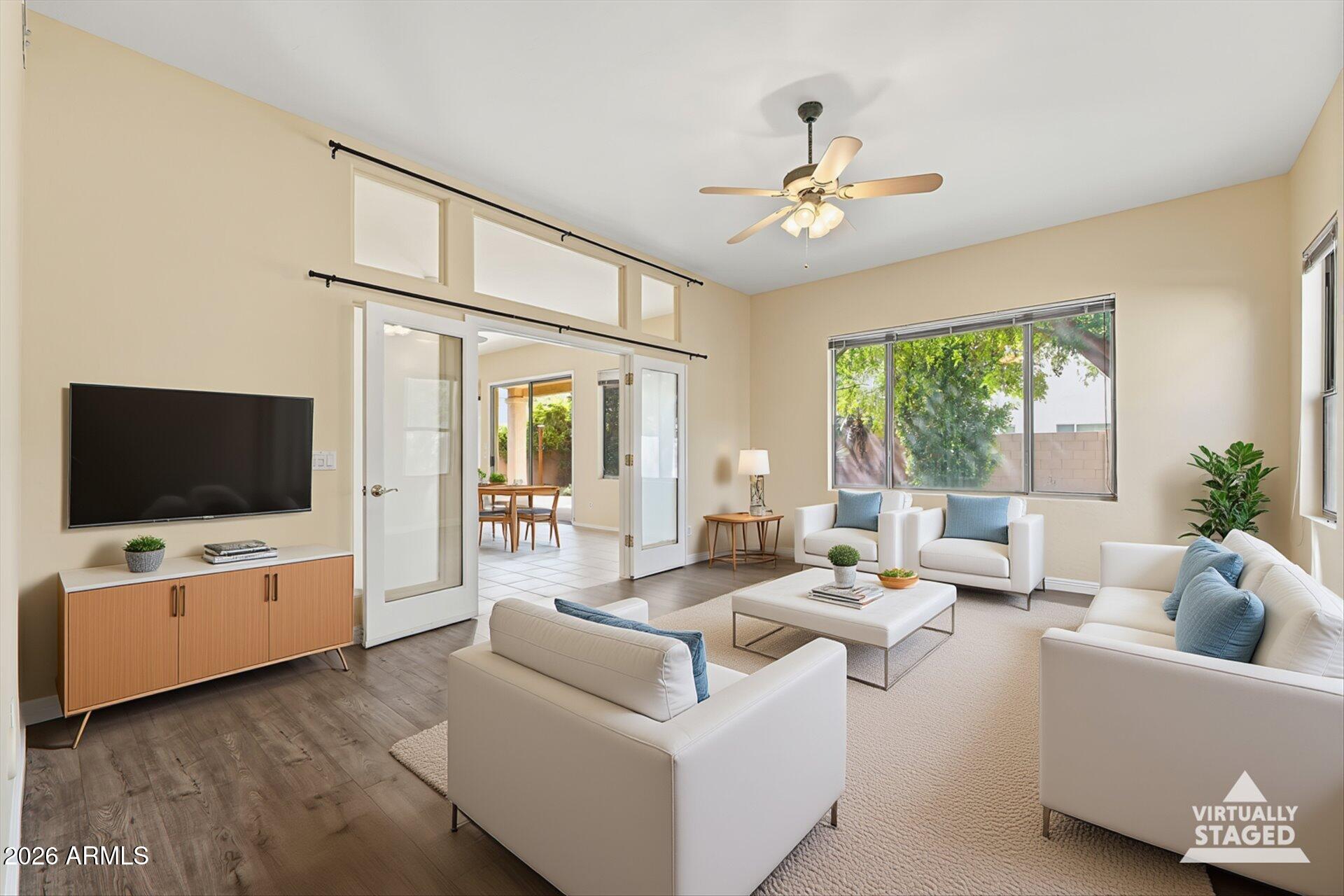 485 East Ranch Road Gilbert, AZ 85296 - Photo 29 of 77 30-Casita Living Area (staged)