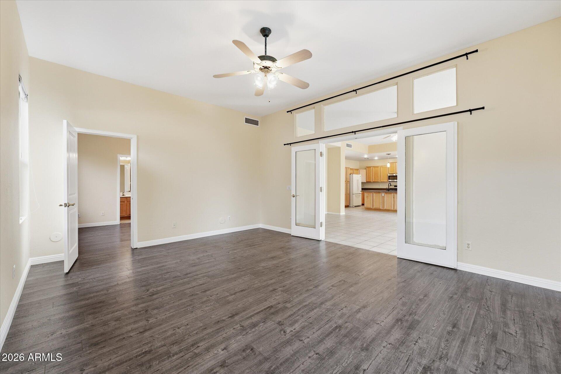 485 East Ranch Road Gilbert, AZ 85296 - Photo 32 of 77 31-Casita Living Area