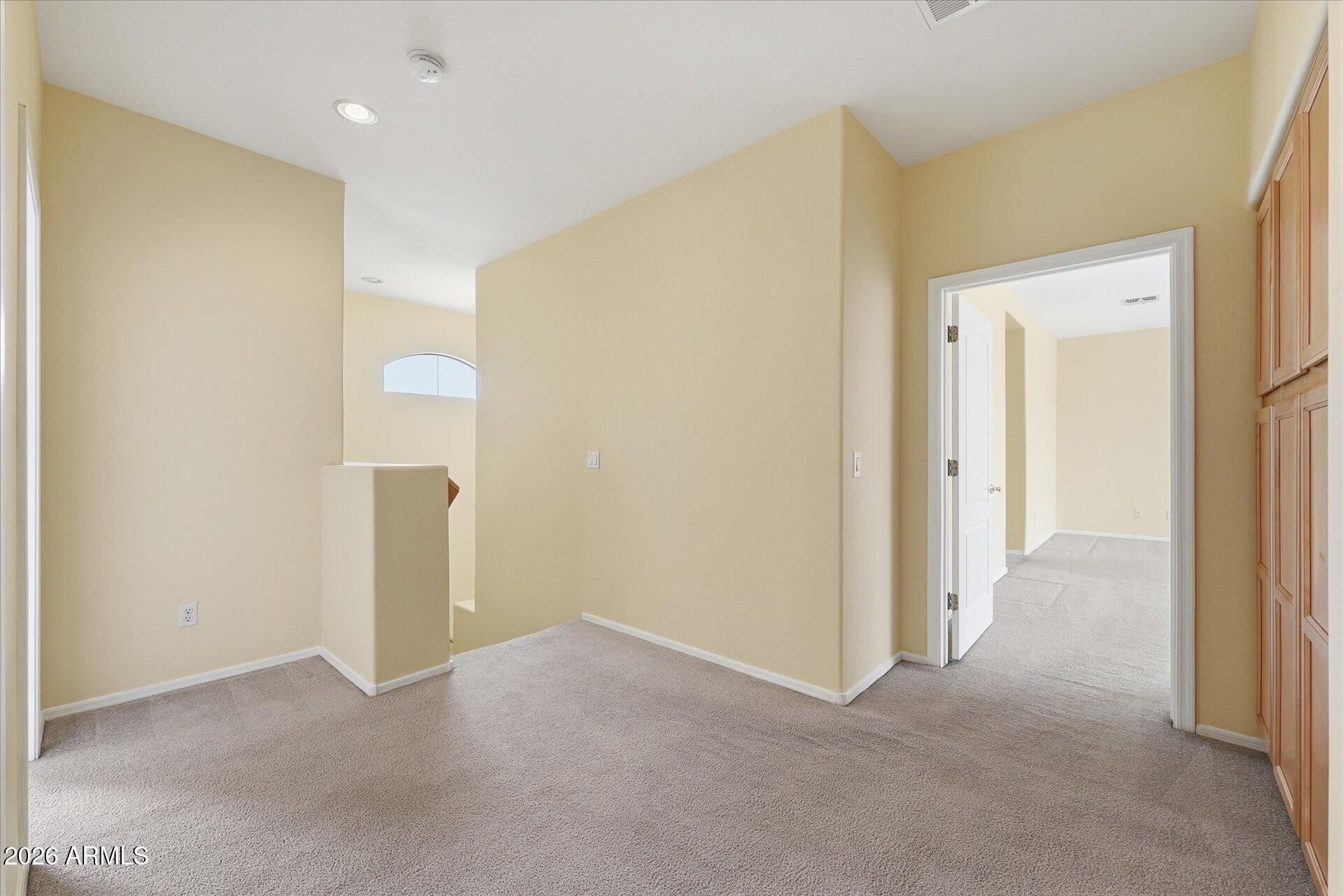 485 East Ranch Road Gilbert, AZ 85296 - Photo 39 of 77 39-Upstairs Landing