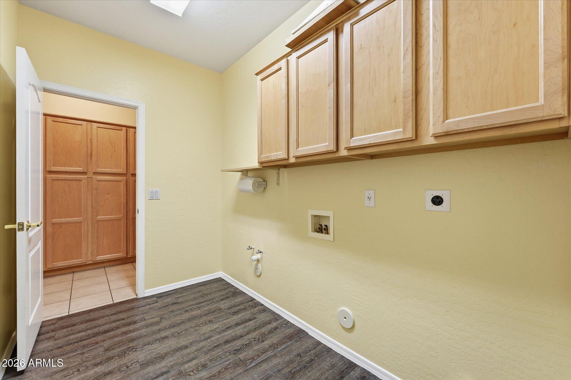 485 East Ranch Road Gilbert, AZ 85296 - Photo 64 of 77 65-Laundry