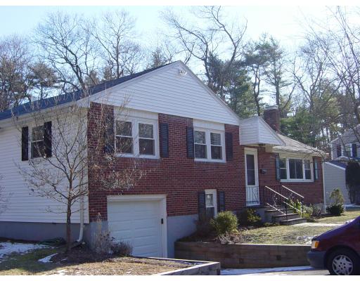 17 Roberta Road Sharon, MA 02067 - Photo 5 of 15 Gallery Image 5
