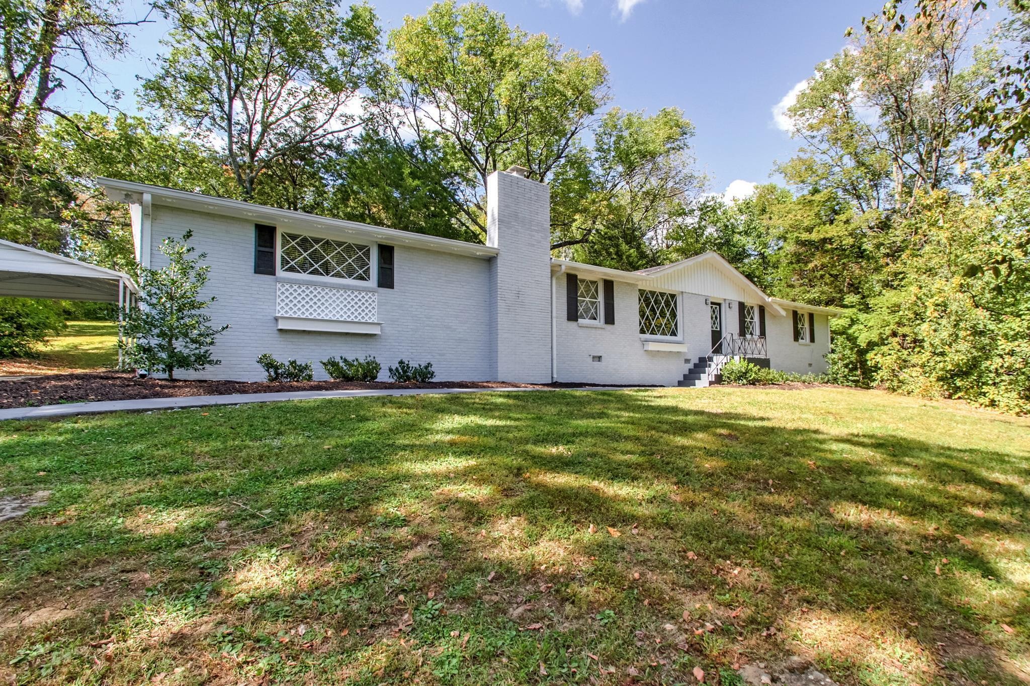 213 Skyline Drive, Brentwood, TN 37027 Compass