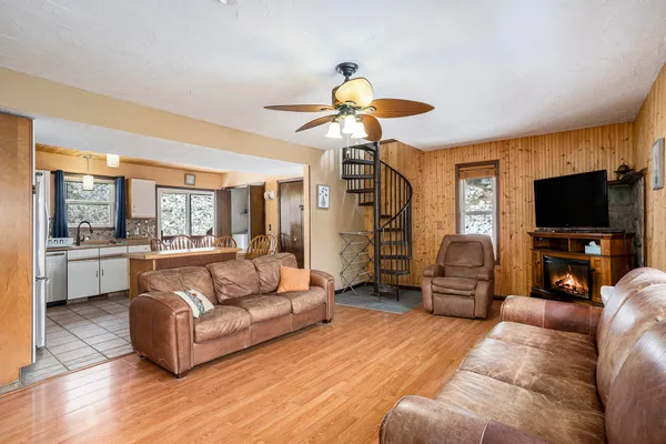 $400,000 | 9415 Erie, Shelby, MI 49455