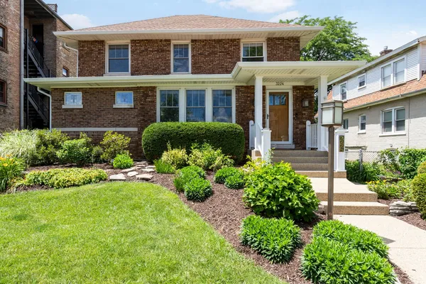 $480,000 | 3224 Home Avenue, Berwyn, IL 60402