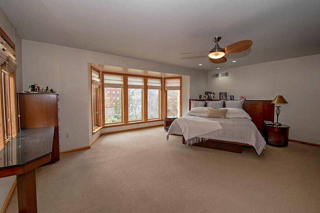 22 Woodland Road Pittsburgh, PA 15232 - Photo 13 of 25 Gallery Image 13