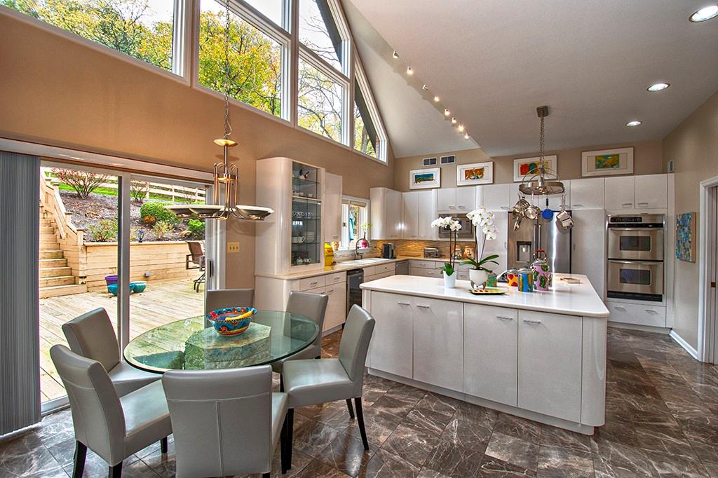 22 Woodland Road Pittsburgh, PA 15232 - Photo 7 of 25 Gallery Image 7