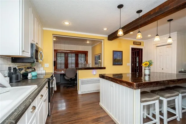 $279,000 | 110 East Piankishaw Street, Paola, KS 66071