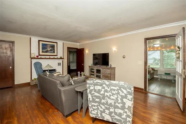 $279,000 | 110 East Piankishaw Street, Paola, KS 66071