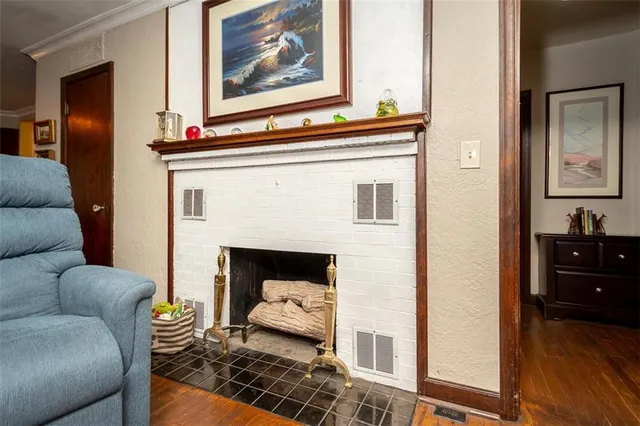 $279,000 | 110 East Piankishaw Street, Paola, KS 66071