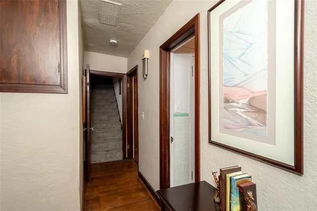 $279,000 | 110 East Piankishaw Street, Paola, KS 66071