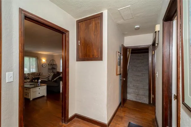 $279,000 | 110 East Piankishaw Street, Paola, KS 66071