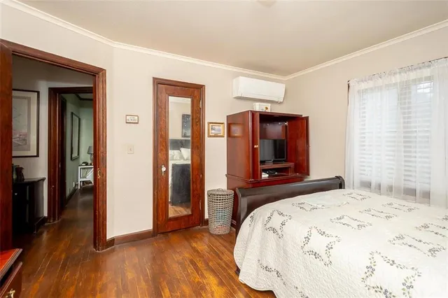 $279,000 | 110 East Piankishaw Street, Paola, KS 66071