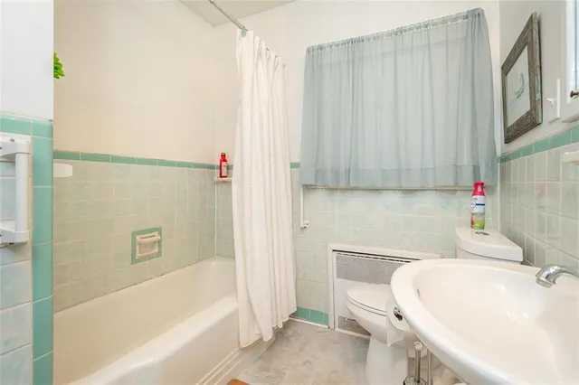 $279,000 | 110 East Piankishaw Street, Paola, KS 66071