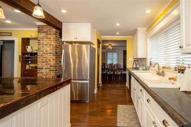 $279,000 | 110 East Piankishaw Street, Paola, KS 66071