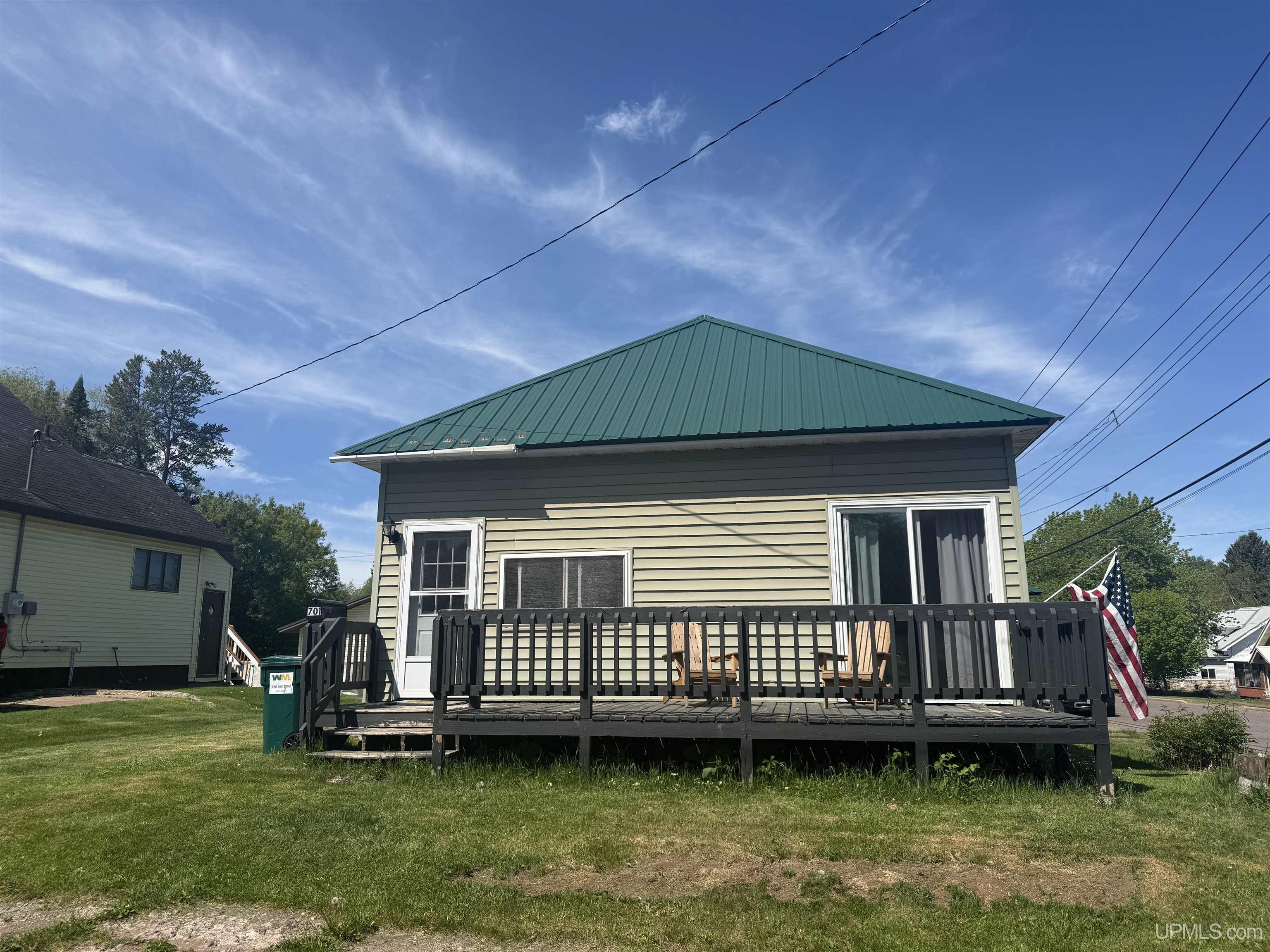 701 Division Street Hurley, WI 54534 - Photo 1 of 16