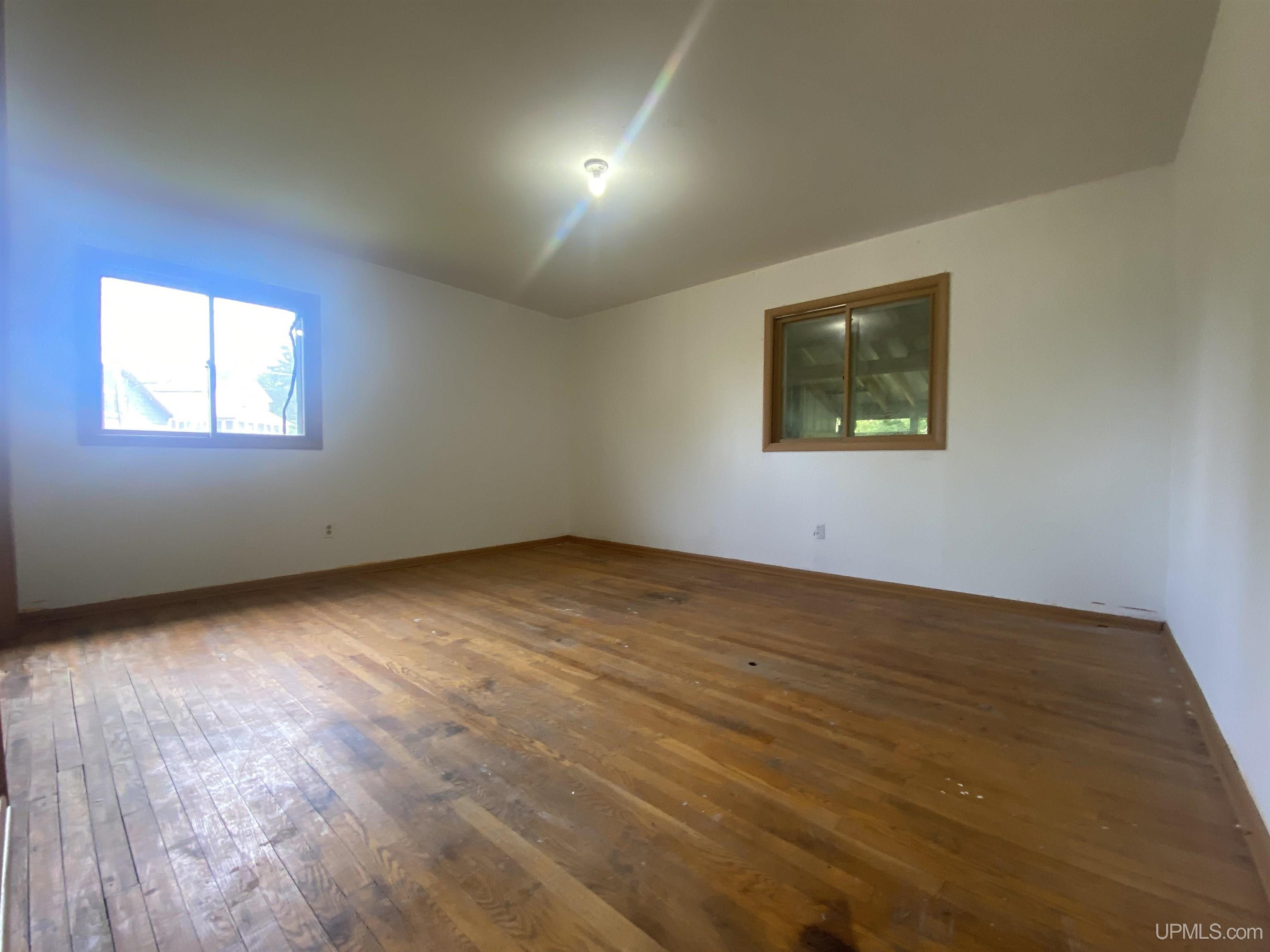 901 Spring Street Bessemer, MI 49911 - Photo 12 of 25 Gallery Image 12