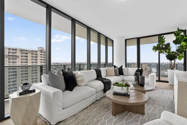 $4,699,000 | 900 North Ocean Boulevard, Unit 1401, Pompano Beach, FL 33062