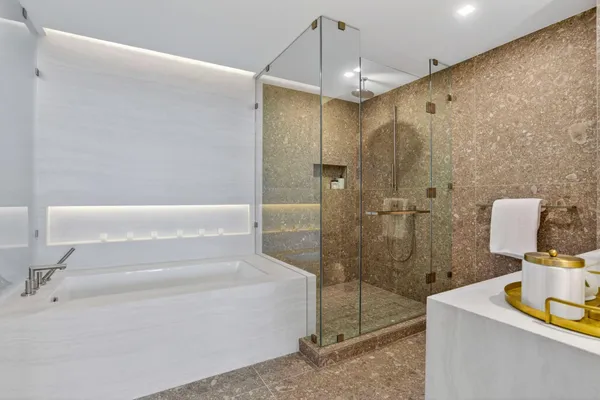 $4,699,000 | 900 North Ocean Boulevard, Unit 1401, Pompano Beach, FL 33062