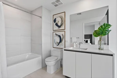 $4,699,000 | 900 North Ocean Boulevard, Unit 1401, Pompano Beach, FL 33062