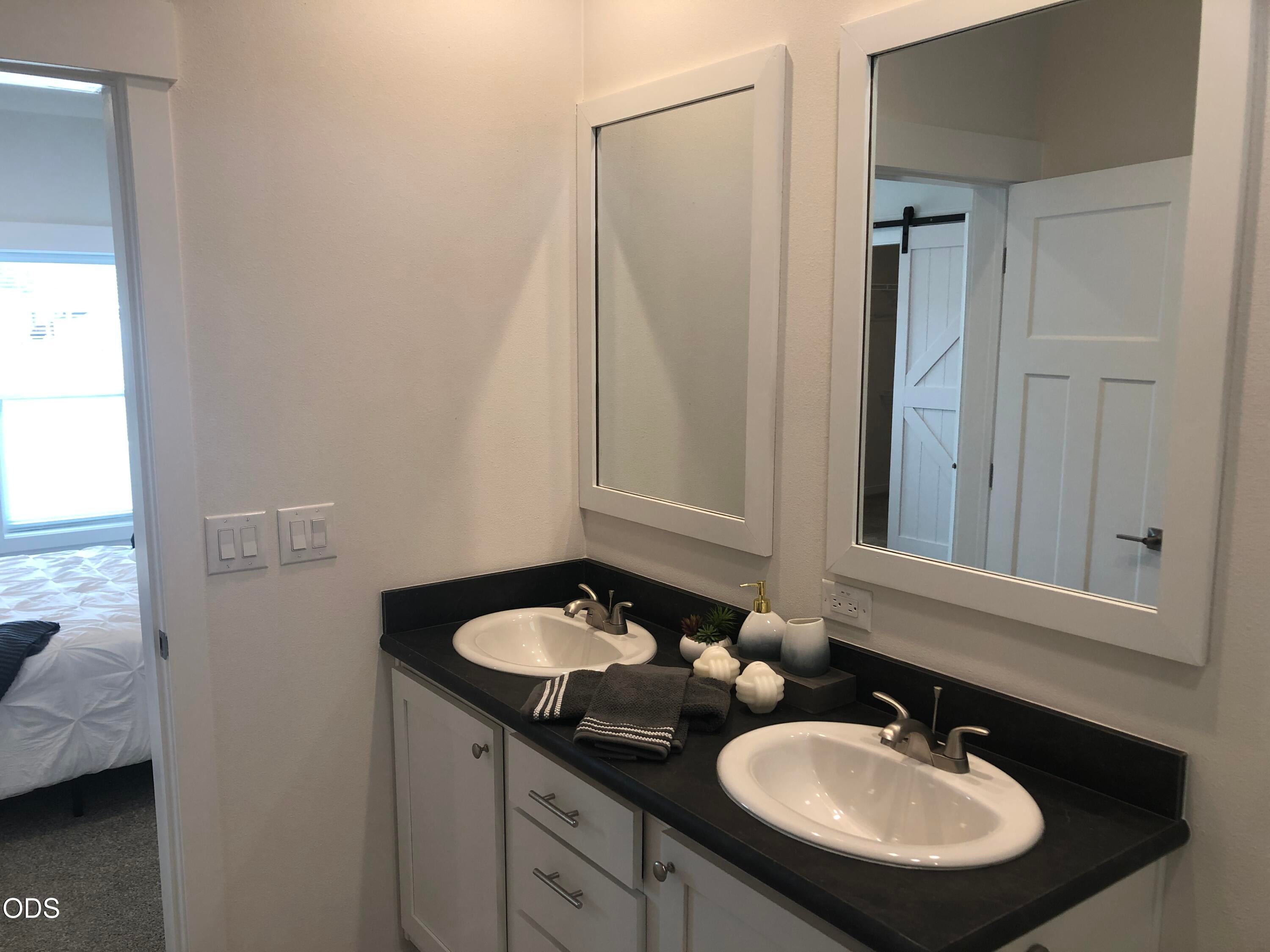 300 Luman Road, Unit 181 Phoenix, OR 97535 - Photo 22 of 27 Gallery Image 22
